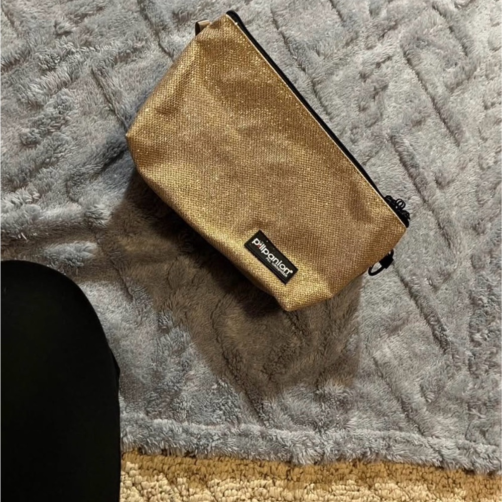 Gold Pouch